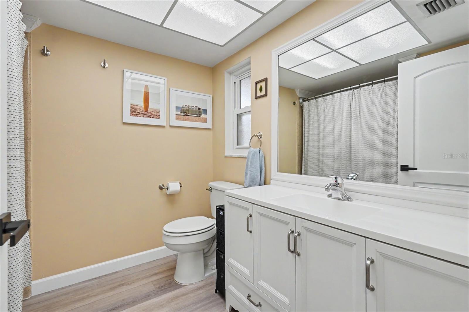 2061 FAIR OAK DR — photo 13