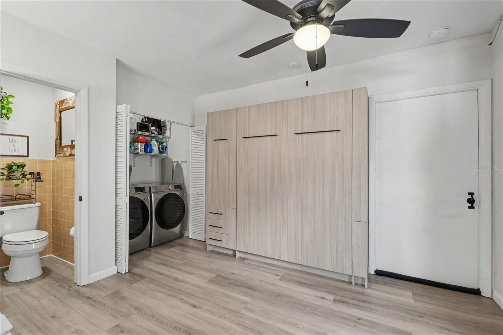 2061 FAIR OAK DR — photo 17