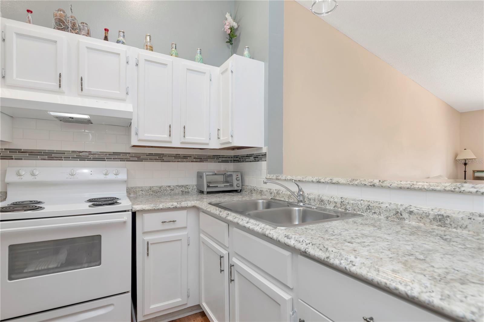 3909 CARROLL CYPRESS CT — photo 10