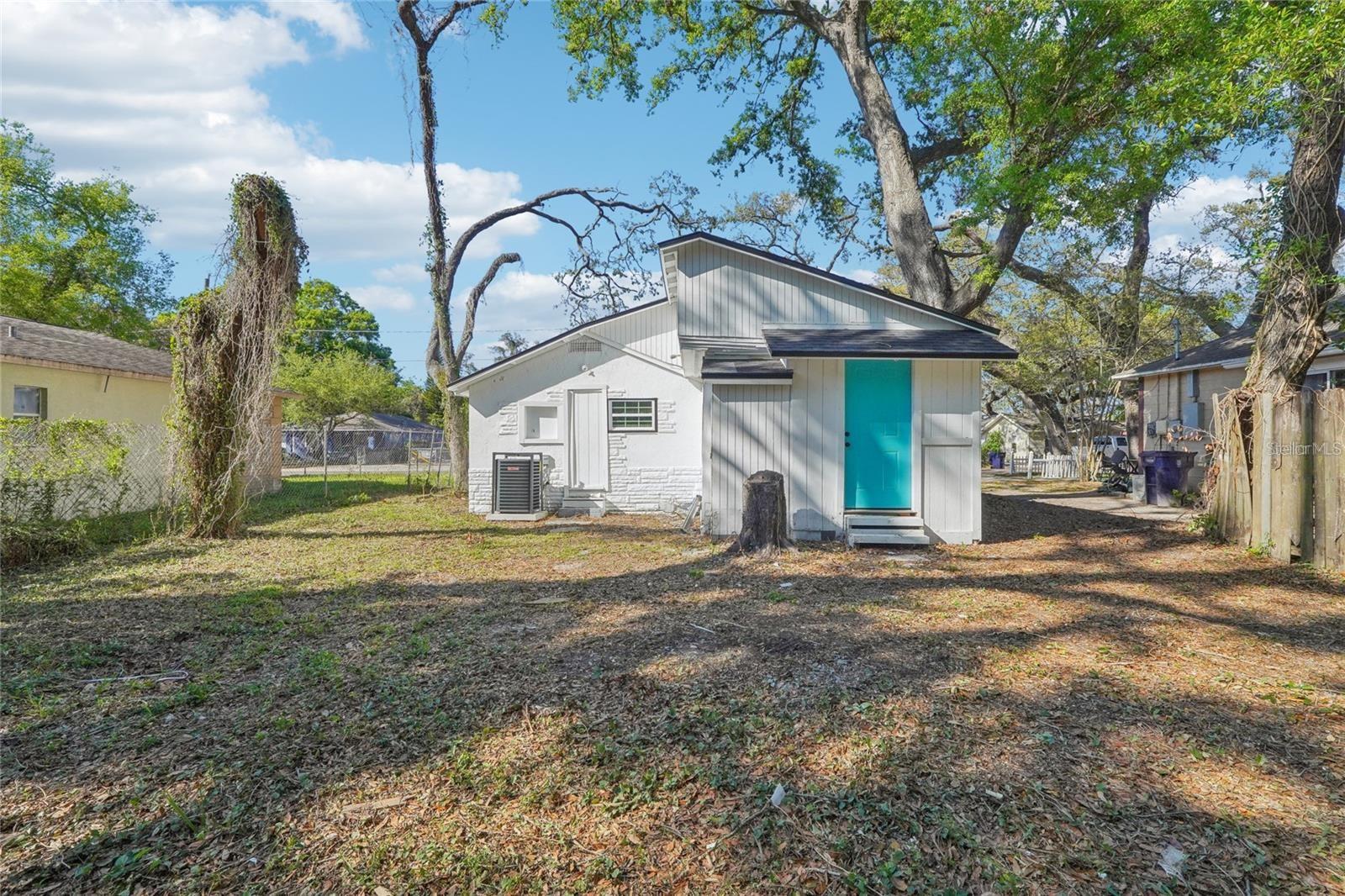 2111 E ELLICOTT ST — photo 18