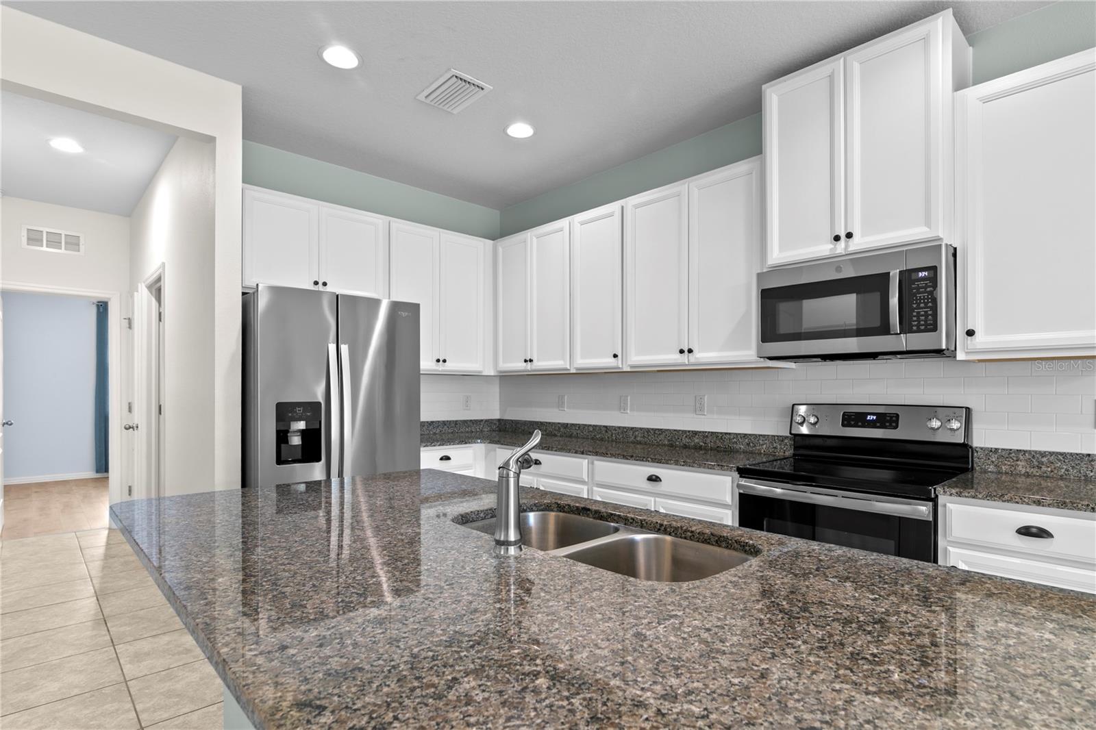 10631 HERON HIDEAWAY LOOP — photo 30