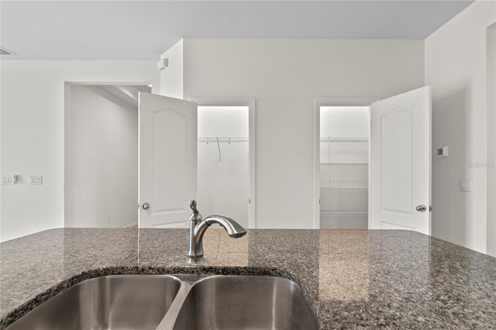 10631 HERON HIDEAWAY LOOP — photo 34