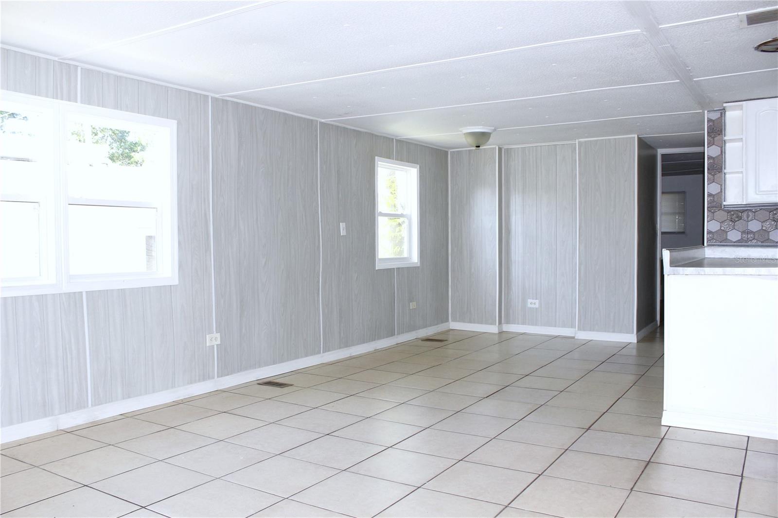 1845 DIXIE LN — photo 2