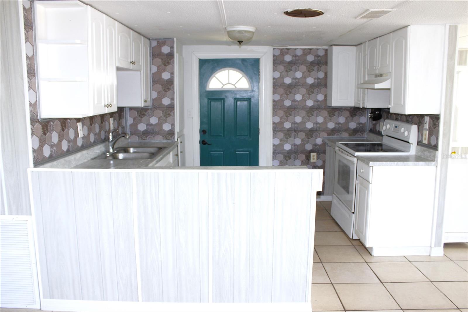 1845 DIXIE LN — photo 9