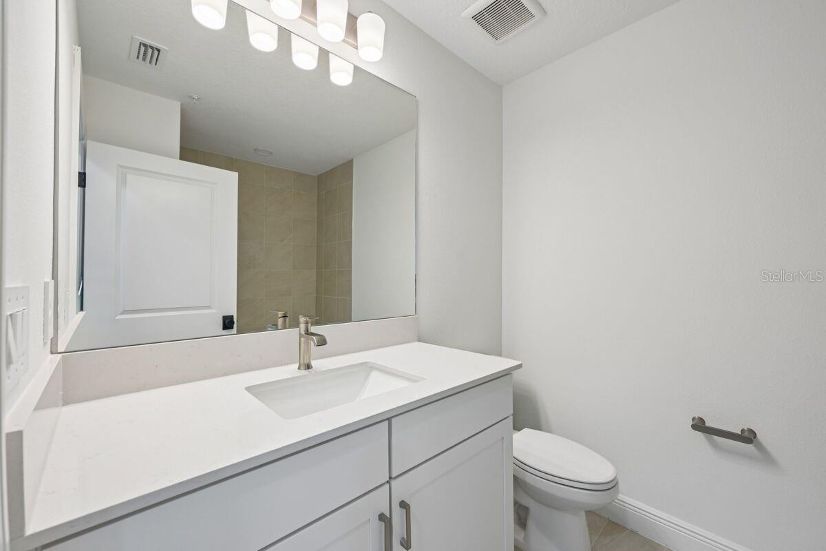 17712 BROADLEAF LOOP — photo 14