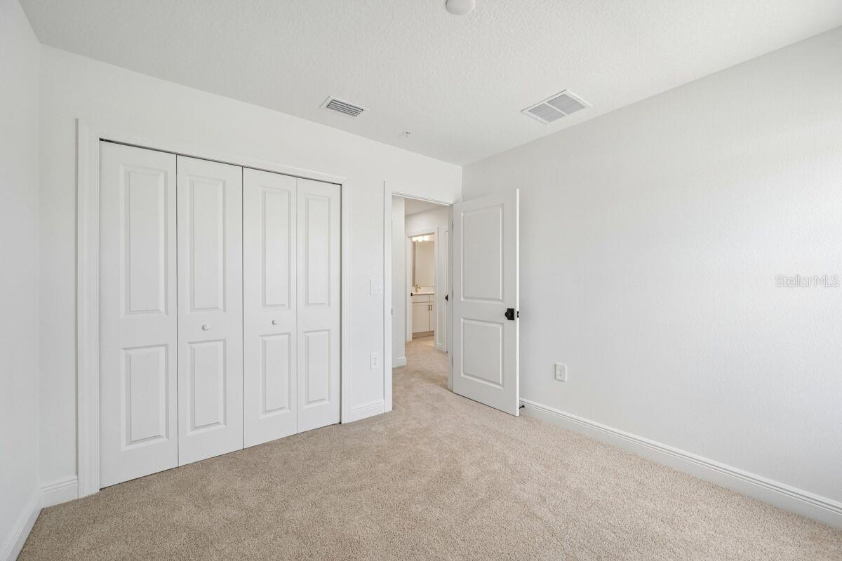 17712 BROADLEAF LOOP — photo 12