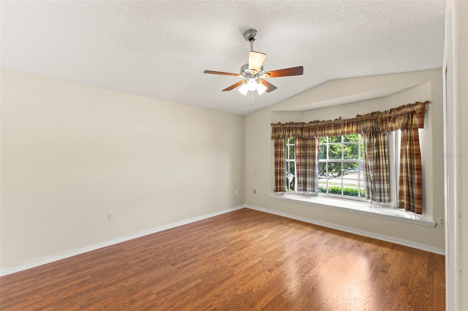 4638 ANACONDA DR — photo 10