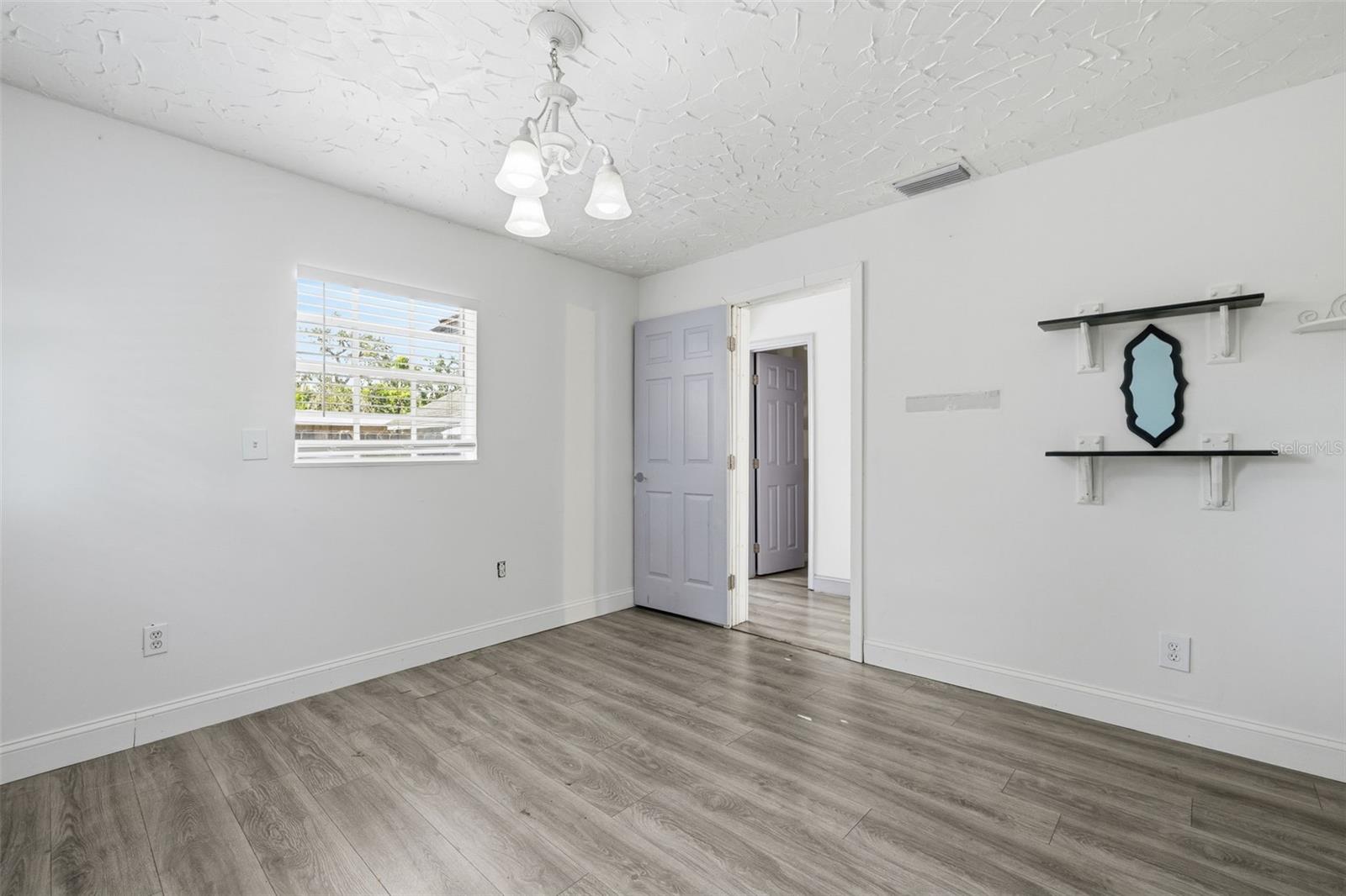 2706 E ANNIE ST — photo 14
