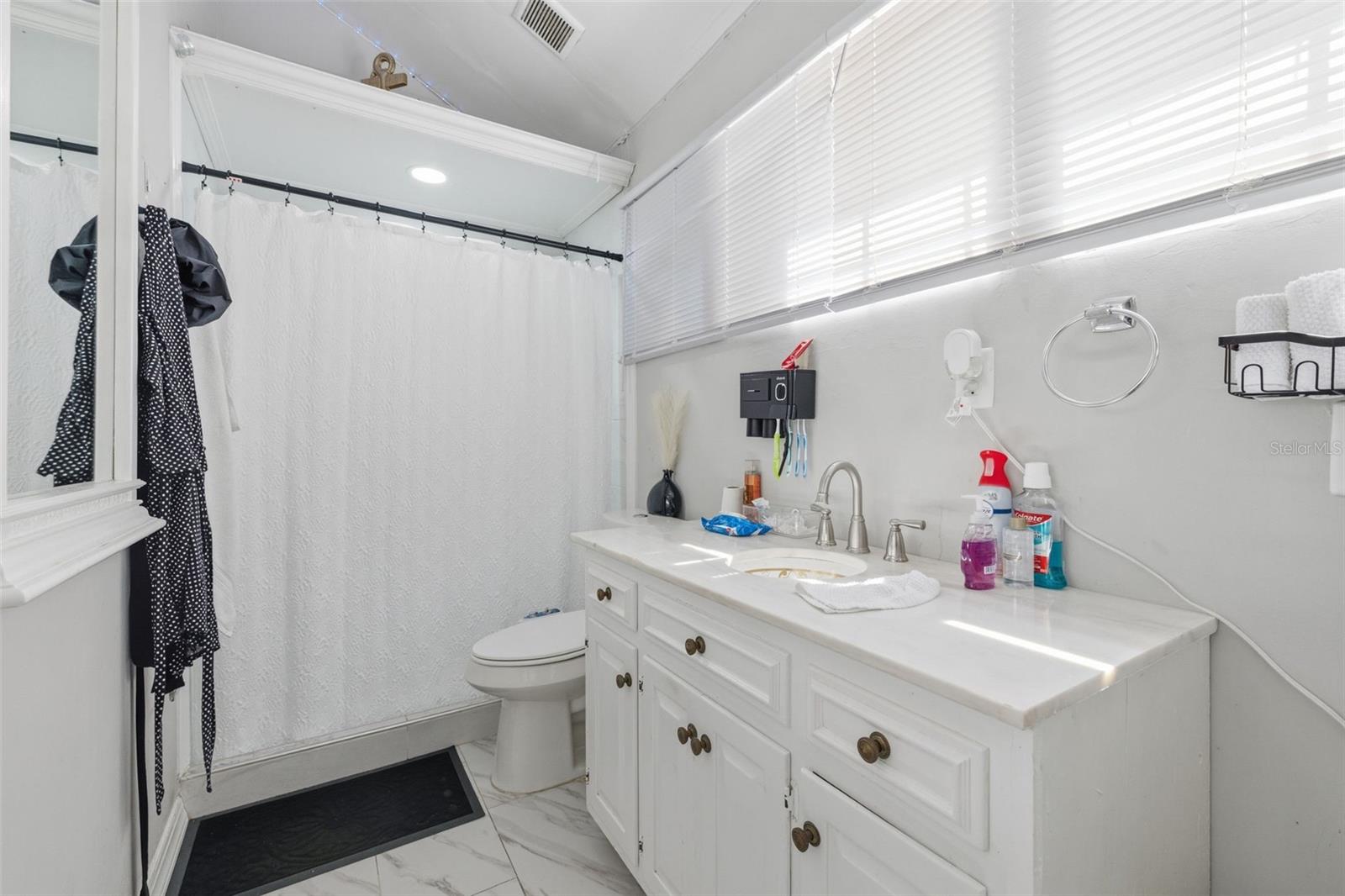2706 E ANNIE ST — photo 33