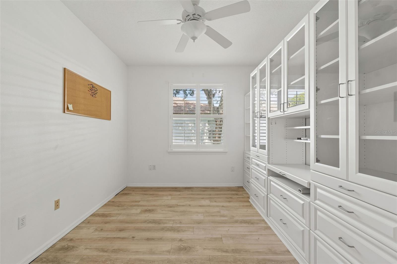 1230 BERKSHIRE LN — photo 48