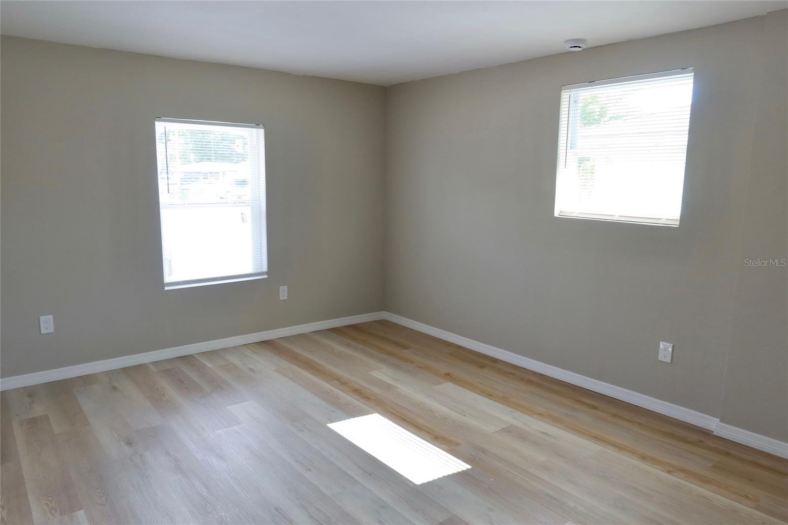 6533 RIDGE CREST DR — photo 26