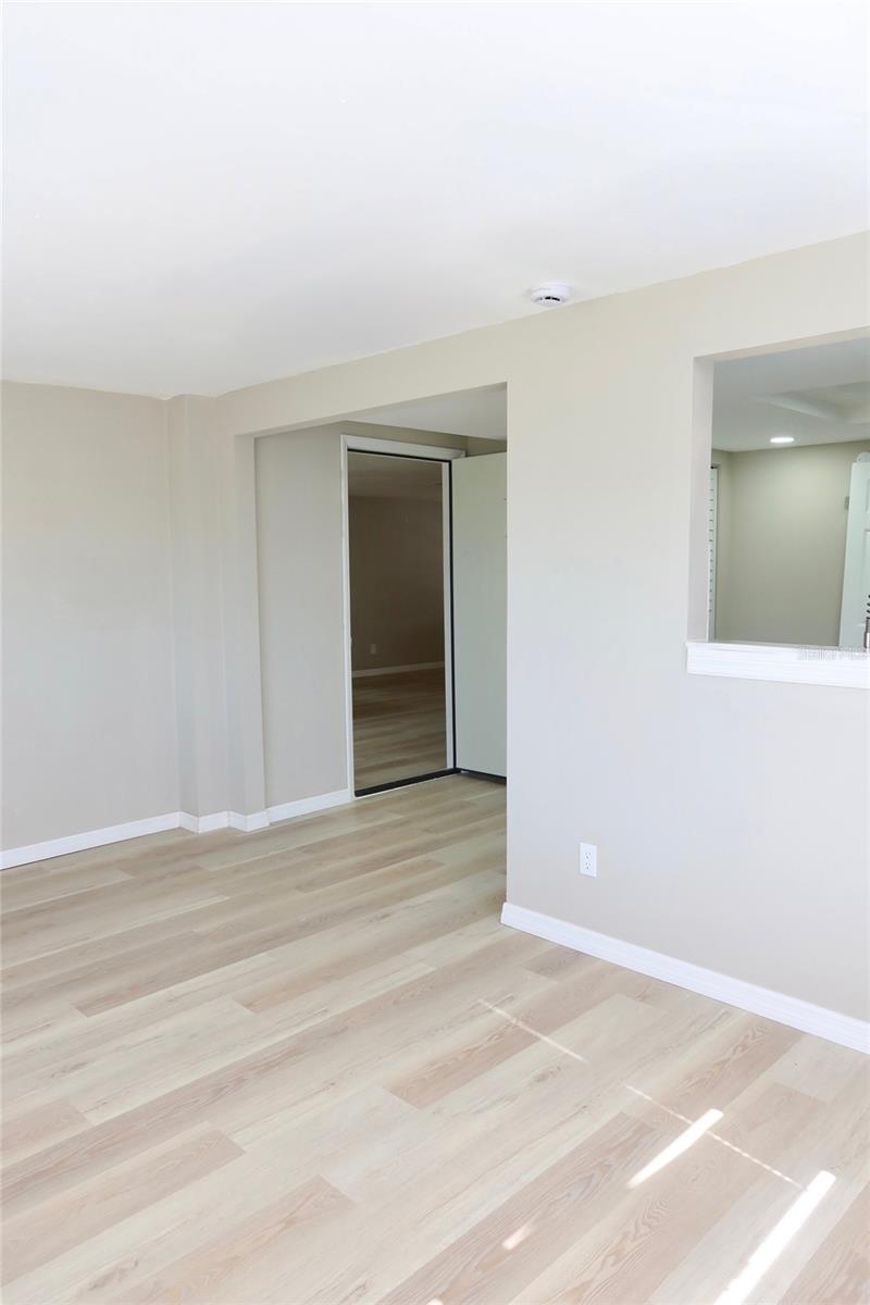 6533 RIDGE CREST DR — photo 25