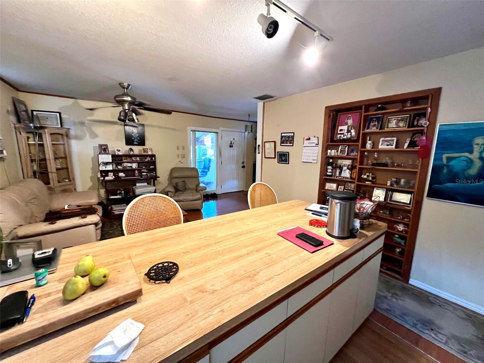 1769 OVERBROOK AVE — photo 9