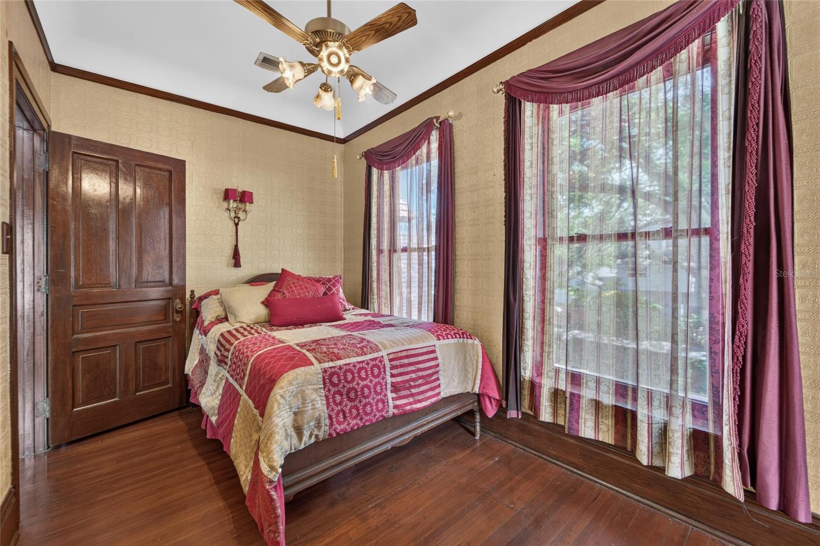 3007 W STOVALL ST — photo 63