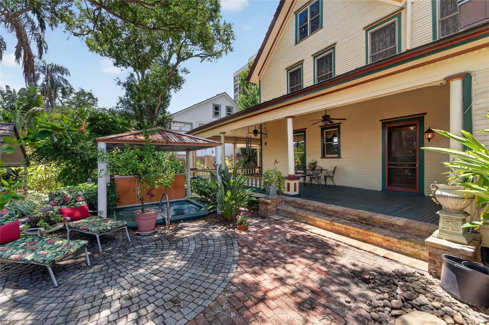 3007 W STOVALL ST — photo 81
