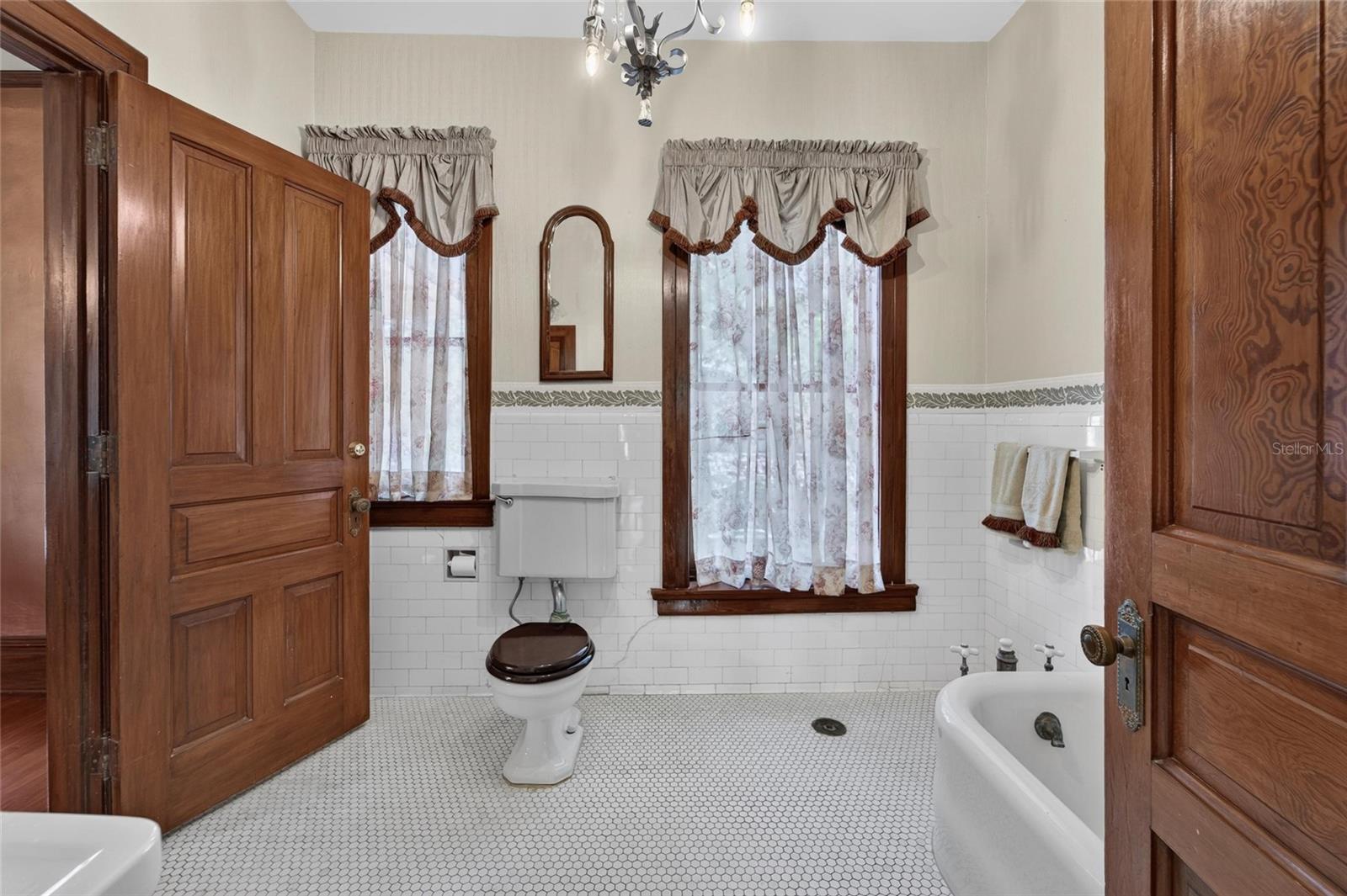 3007 W STOVALL ST — photo 55