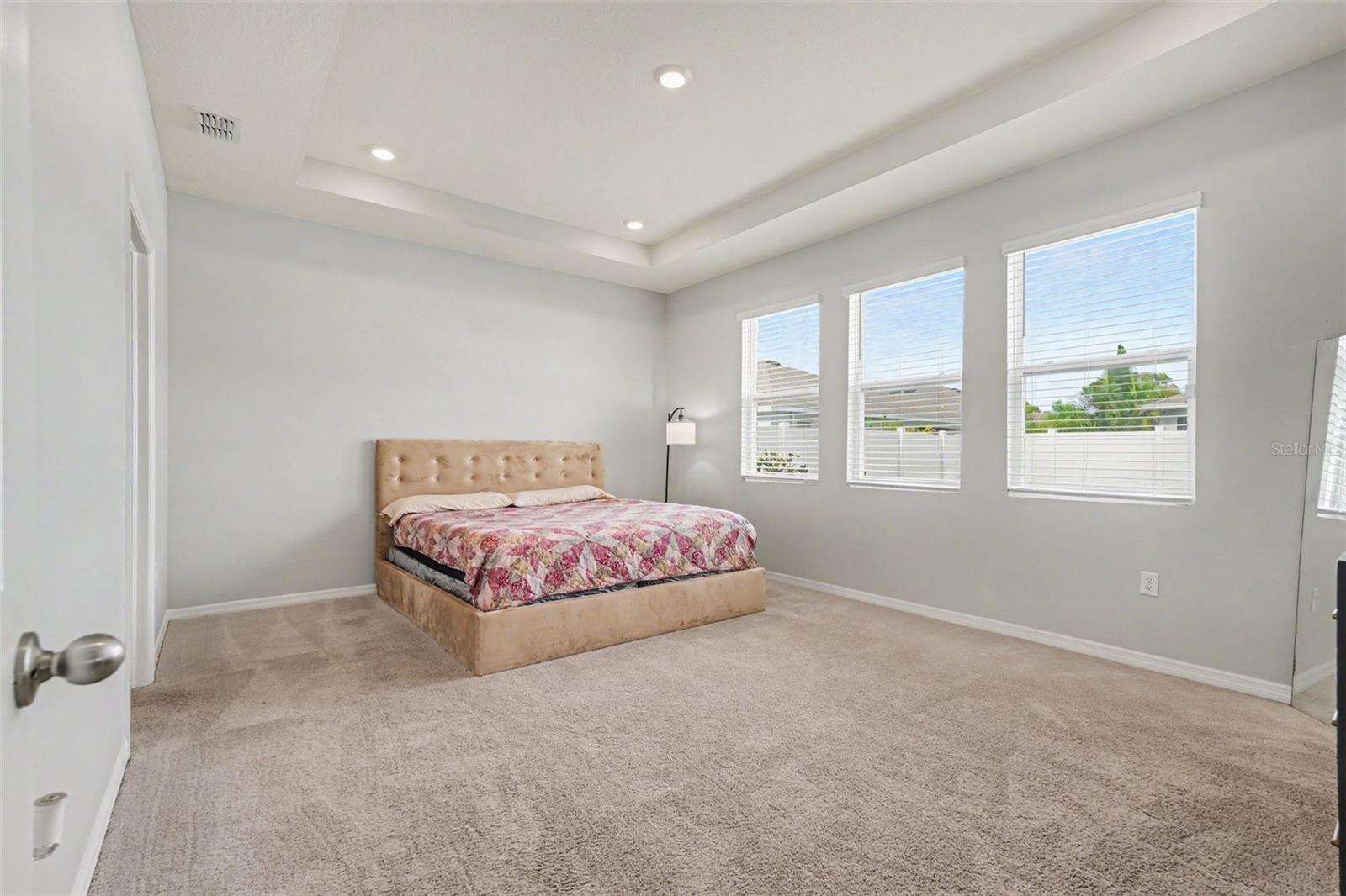 528 OCEAN SPRAY DR — photo 16