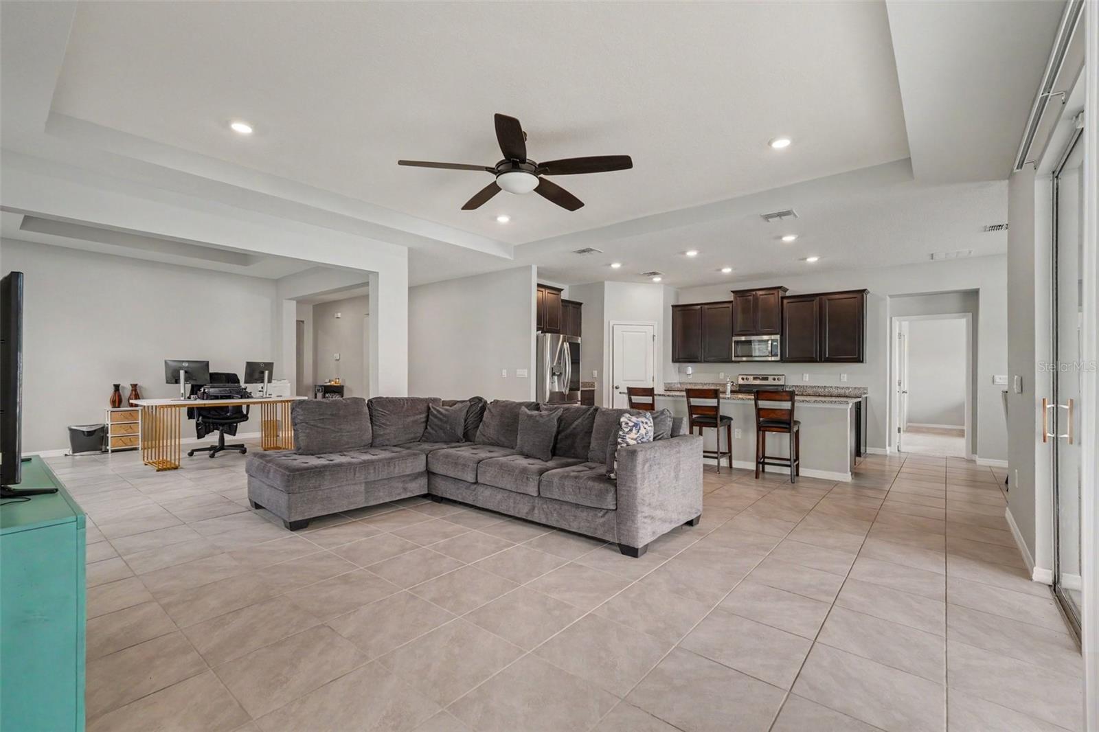 528 OCEAN SPRAY DR — photo 5