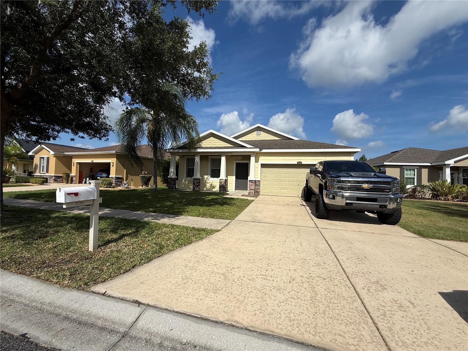 1751 BONITA BLUFF CT — photo 2