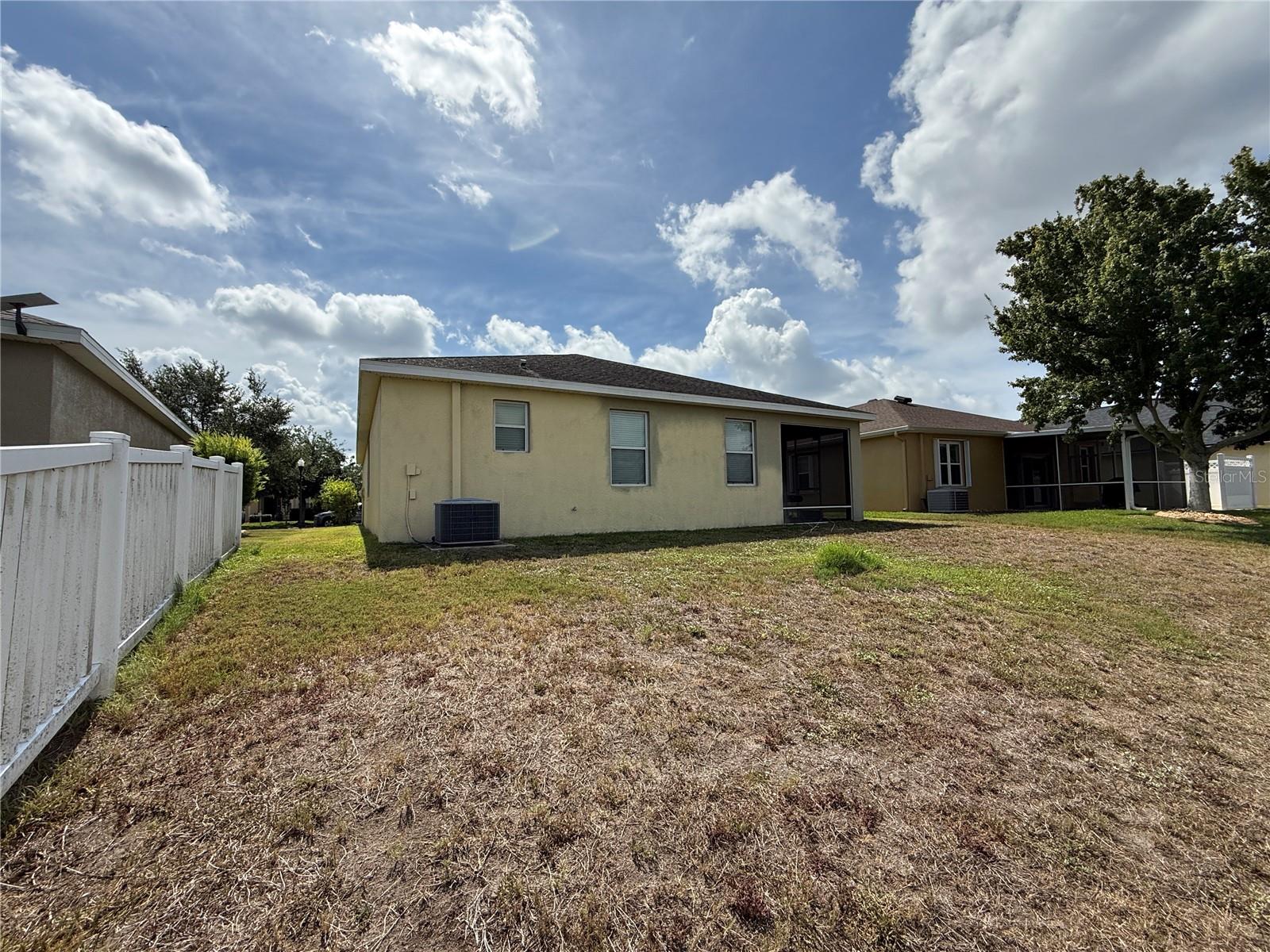 1751 BONITA BLUFF CT — photo 28