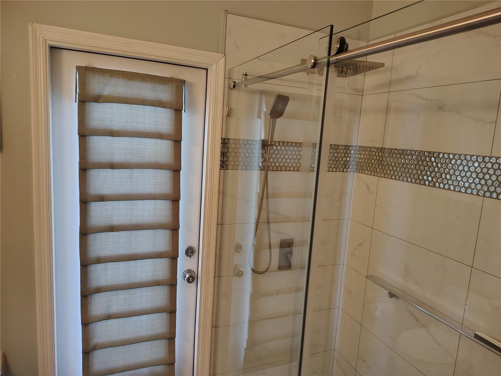 15211 ARBOR HOLLOW DR — photo 12