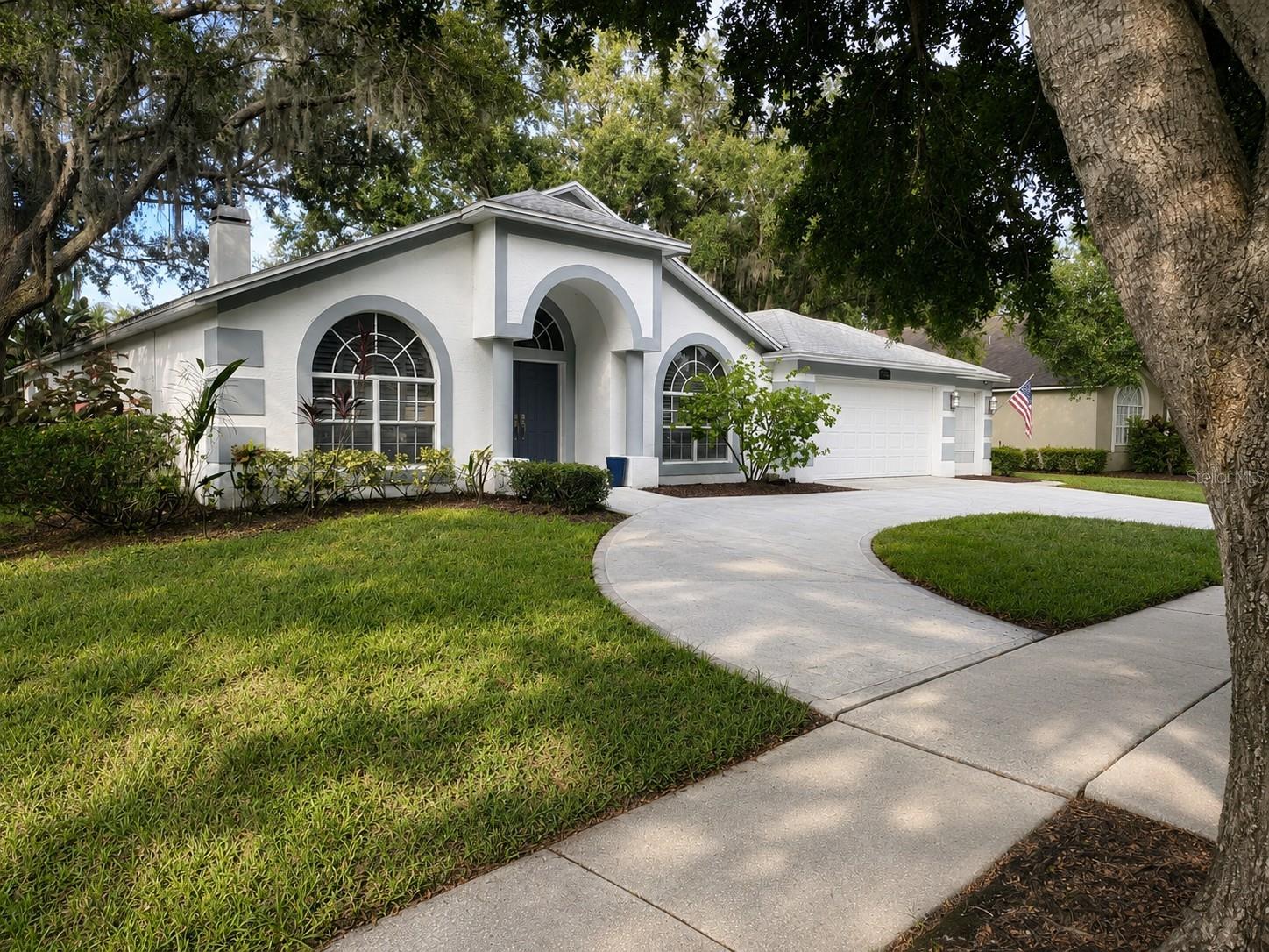 15211 ARBOR HOLLOW DR — photo 2
