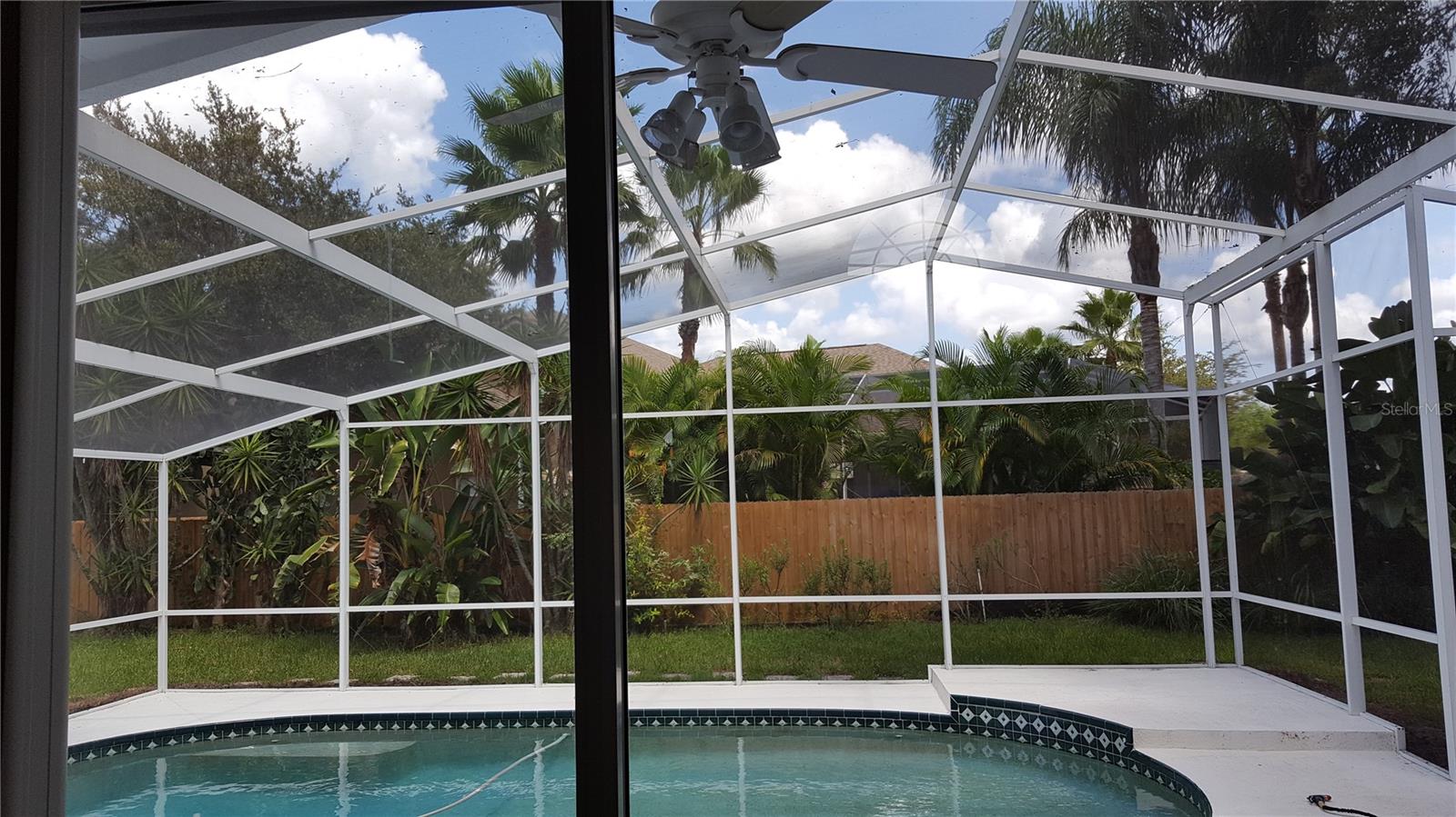 15211 ARBOR HOLLOW DR — photo 13