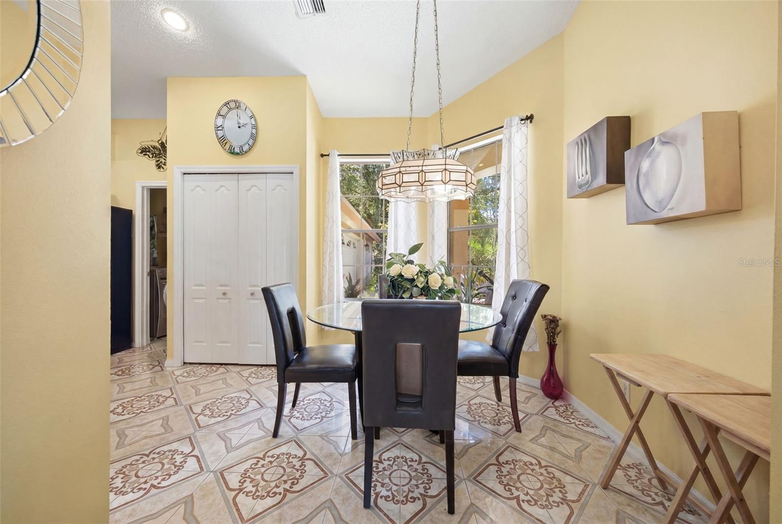 16501 BLENHEIM DR — photo 17
