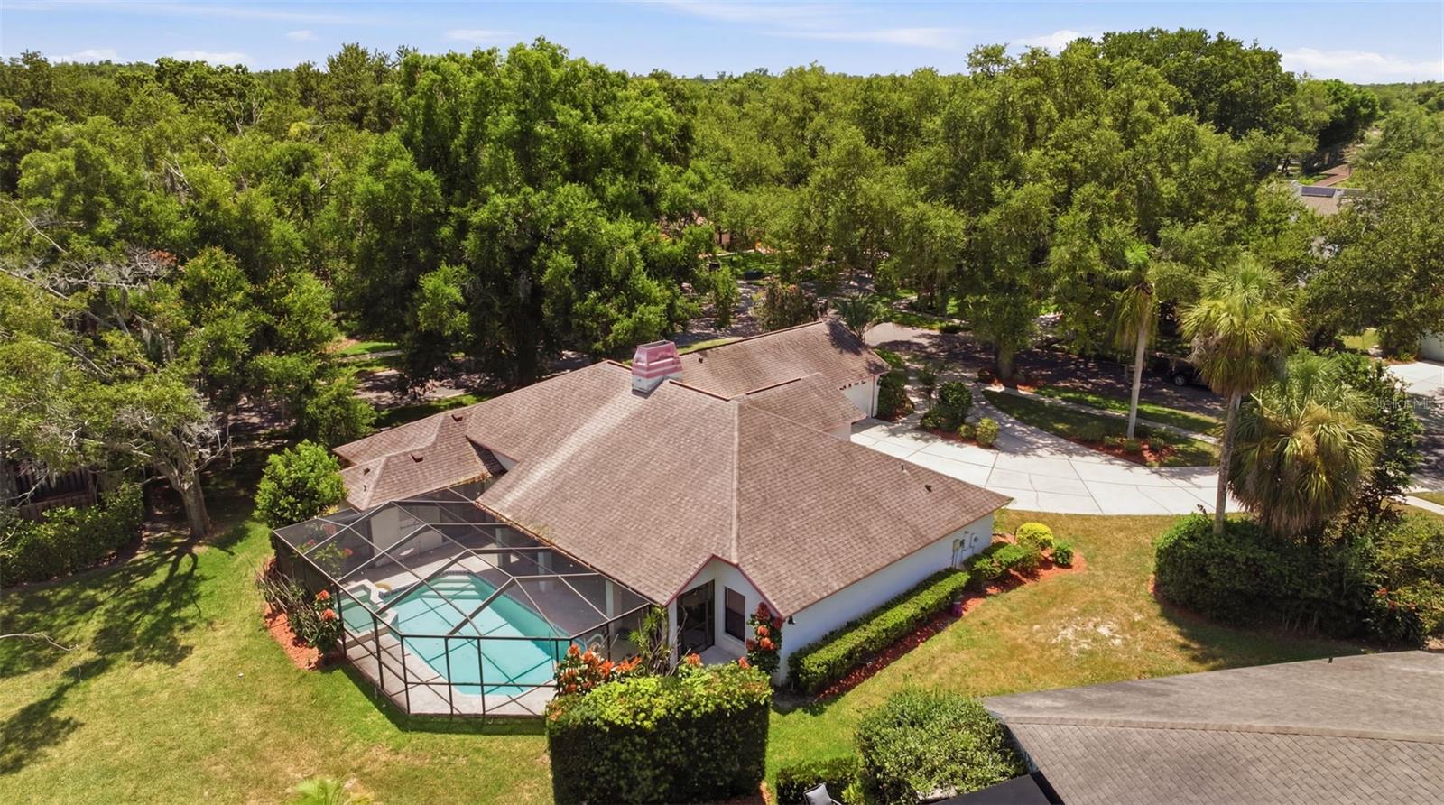 16501 BLENHEIM DR — photo 38