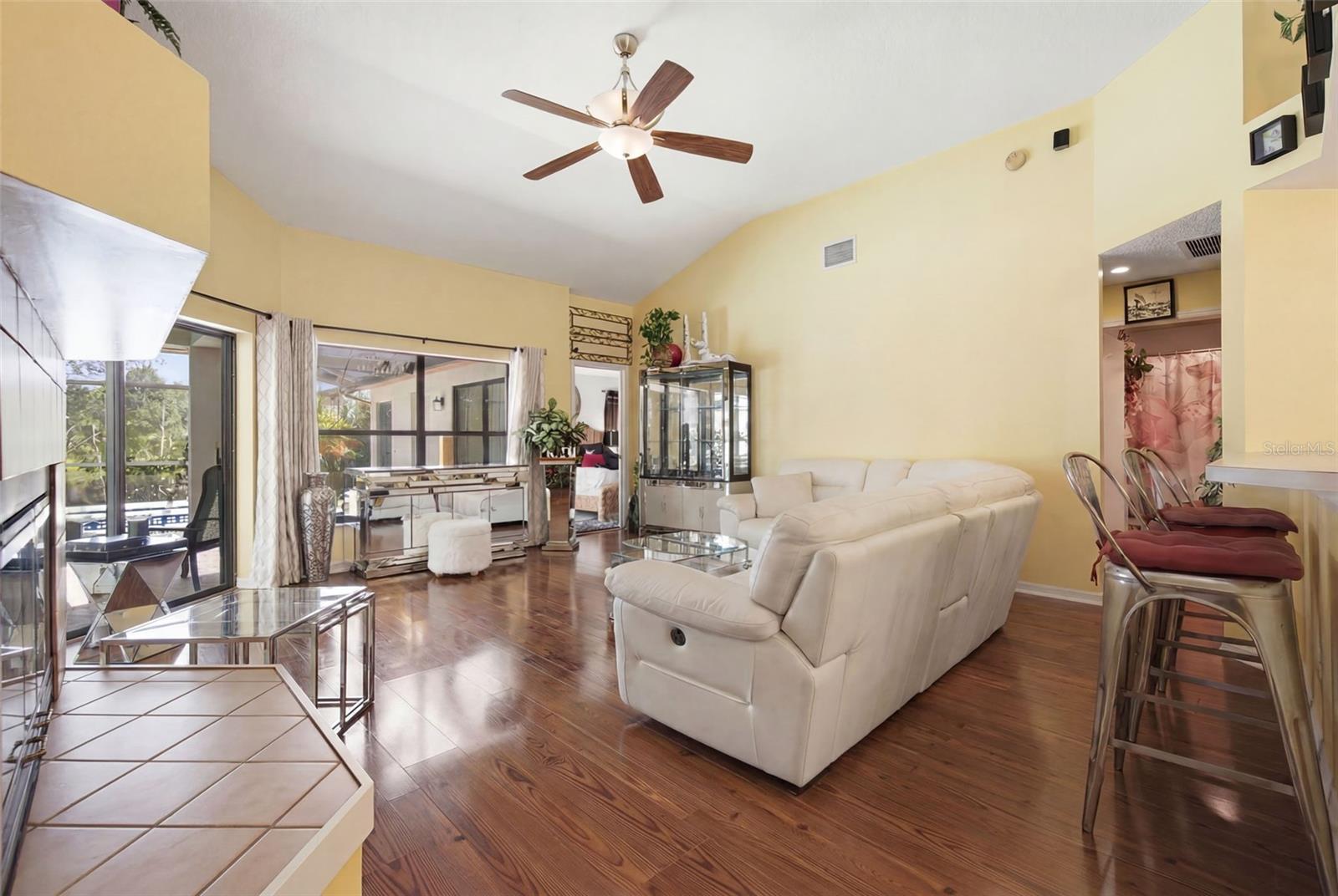 16501 BLENHEIM DR — photo 12