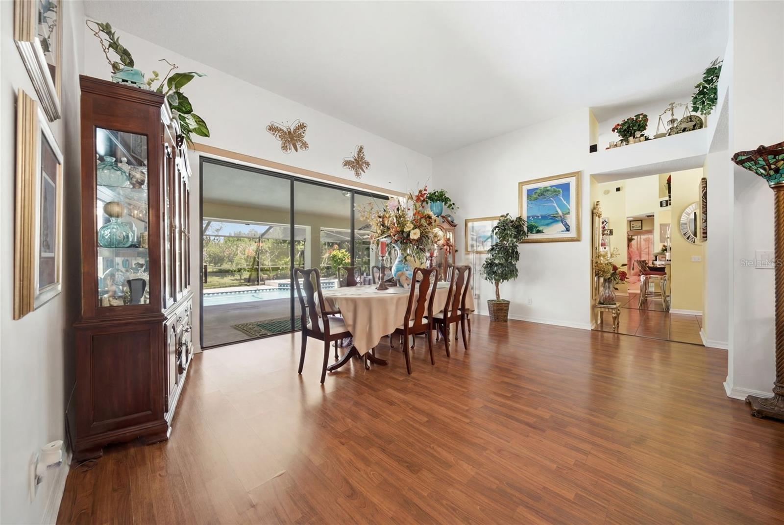 16501 BLENHEIM DR — photo 10