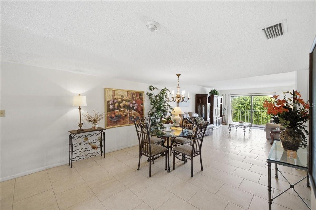 7050 SUNSET DR S #216 — photo 3