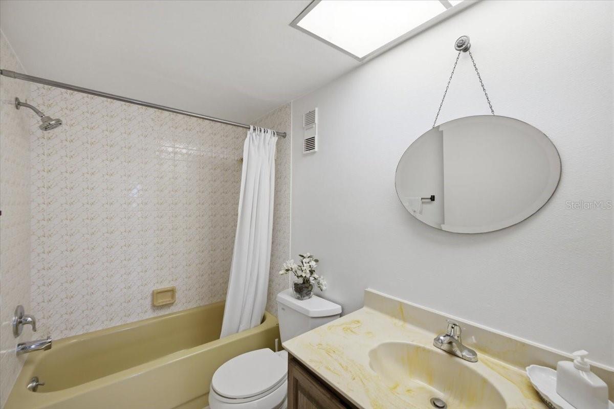 7050 SUNSET DR S #216 — photo 17
