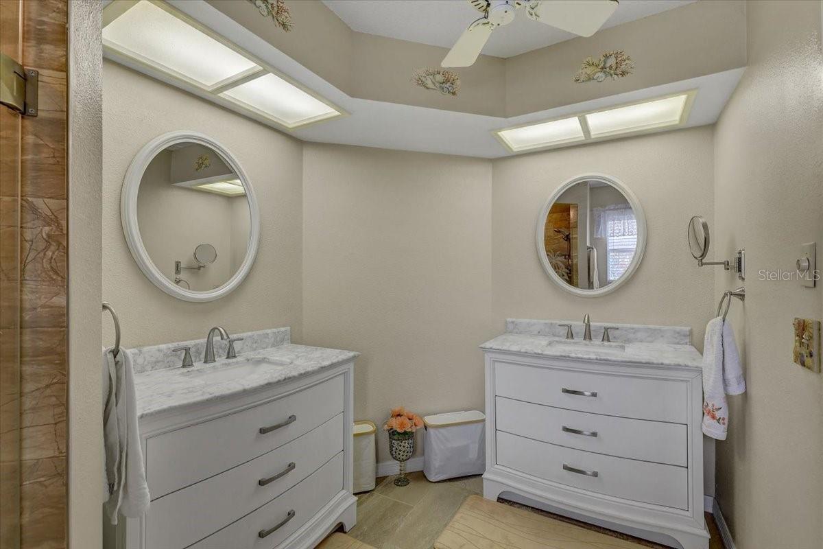 9909 SAINT JOSEPH CT — photo 16