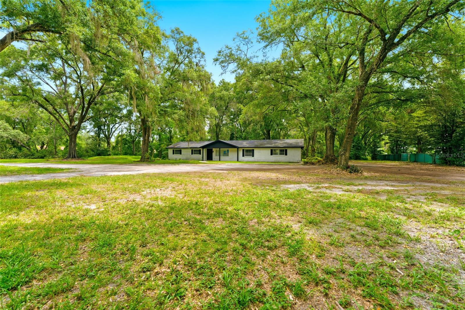 1444 CHESAPEAKE DR — photo 25