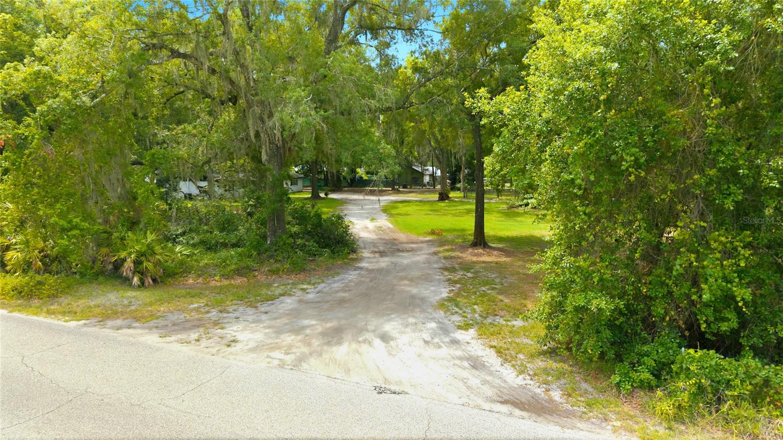 1444 CHESAPEAKE DR — photo 24