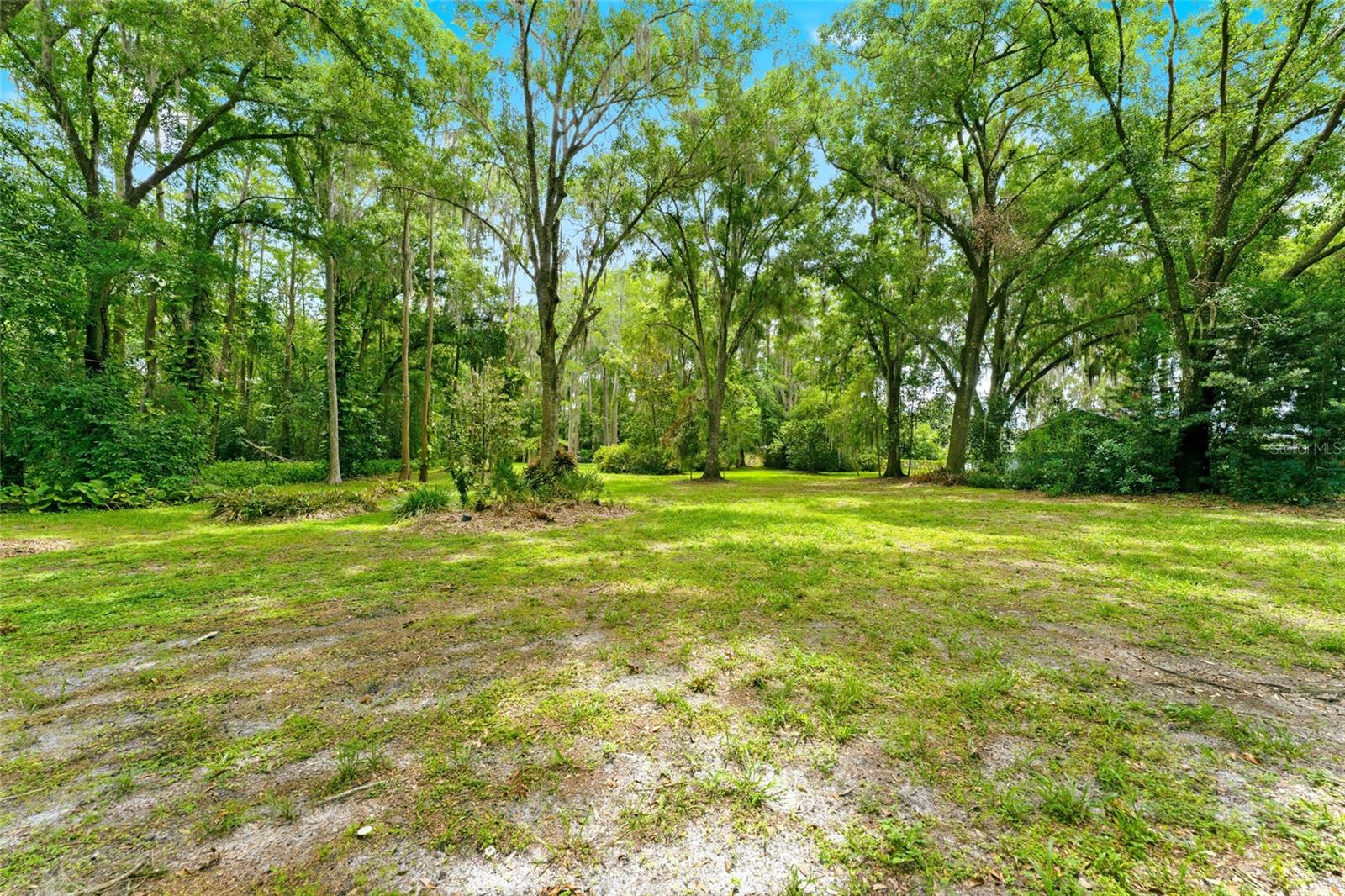 1444 CHESAPEAKE DR — photo 33