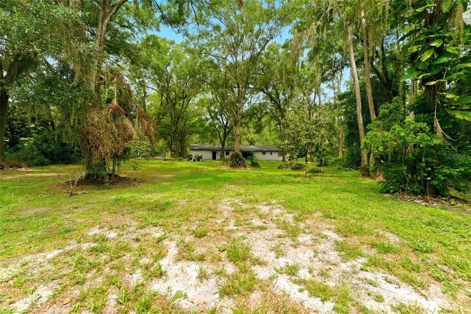 1444 CHESAPEAKE DR — photo 31