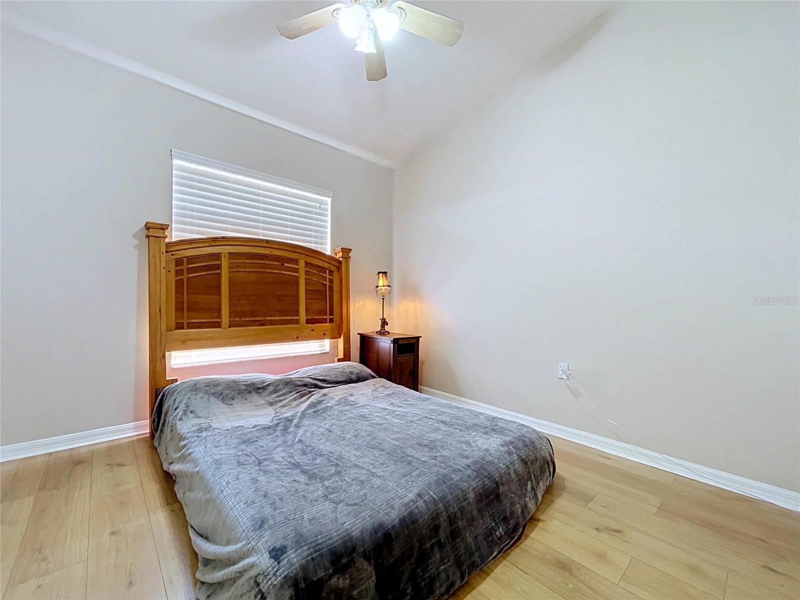12803 YARN PL — photo 25
