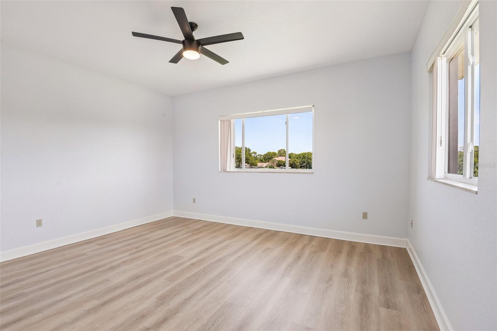 8335 CHEYENNE DR — photo 23