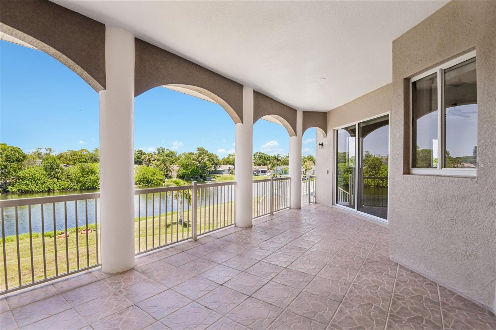 8335 CHEYENNE DR — photo 3