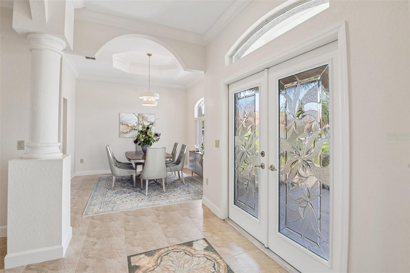 8335 CHEYENNE DR — photo 4