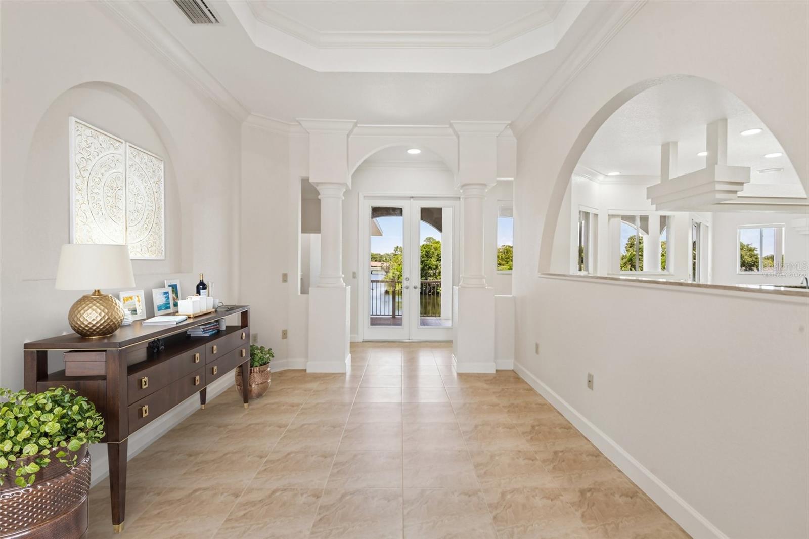 8335 CHEYENNE DR — photo 8