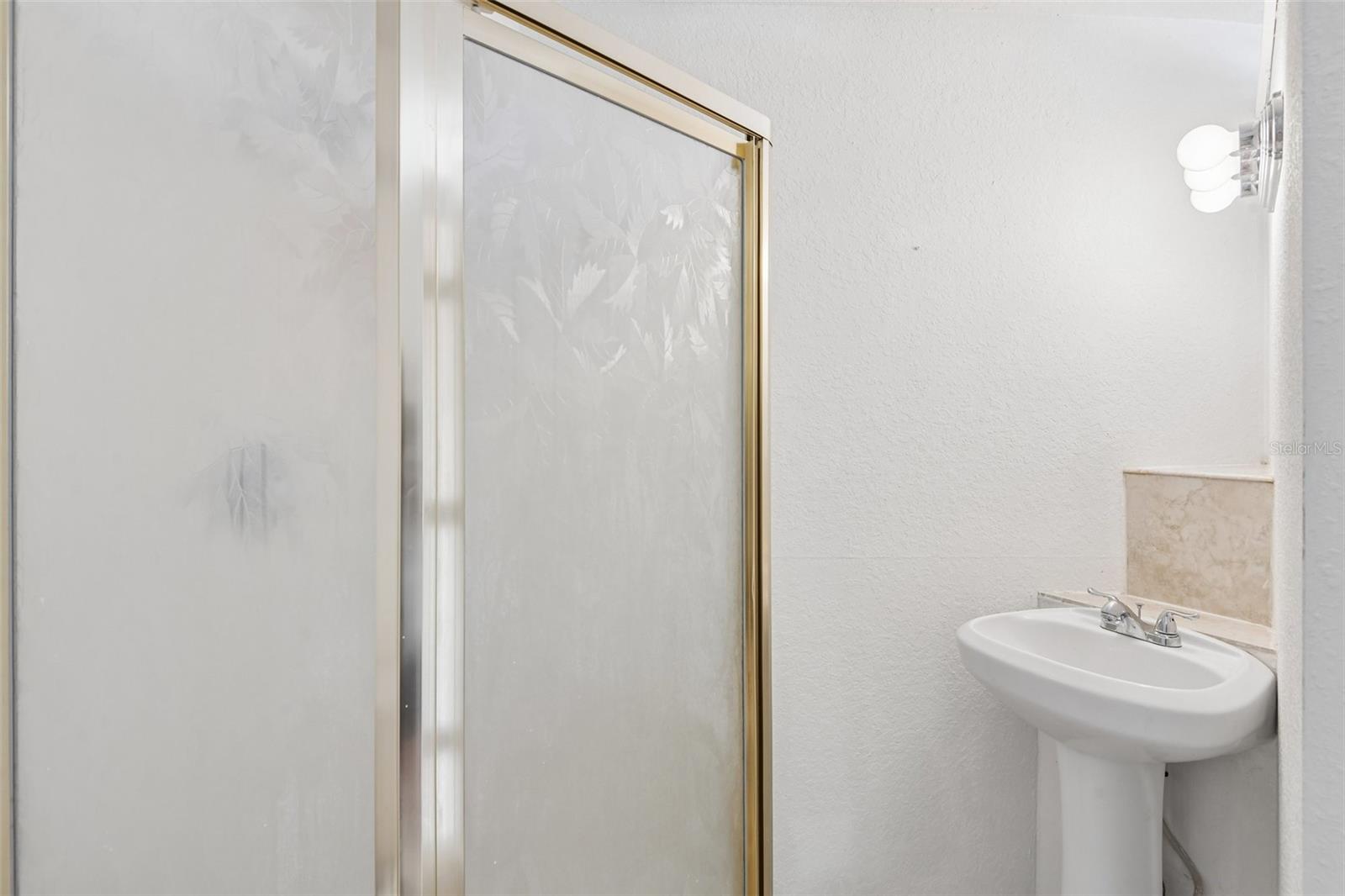 8335 CHEYENNE DR — photo 38