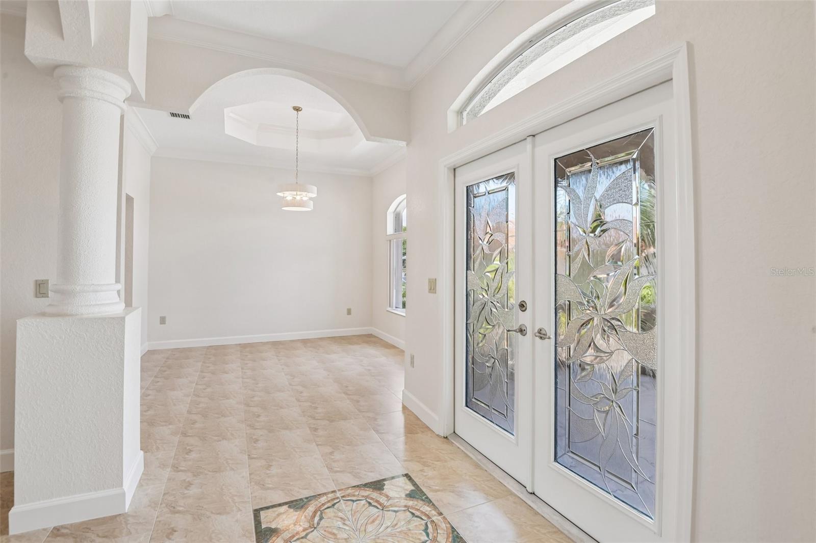 8335 CHEYENNE DR — photo 5