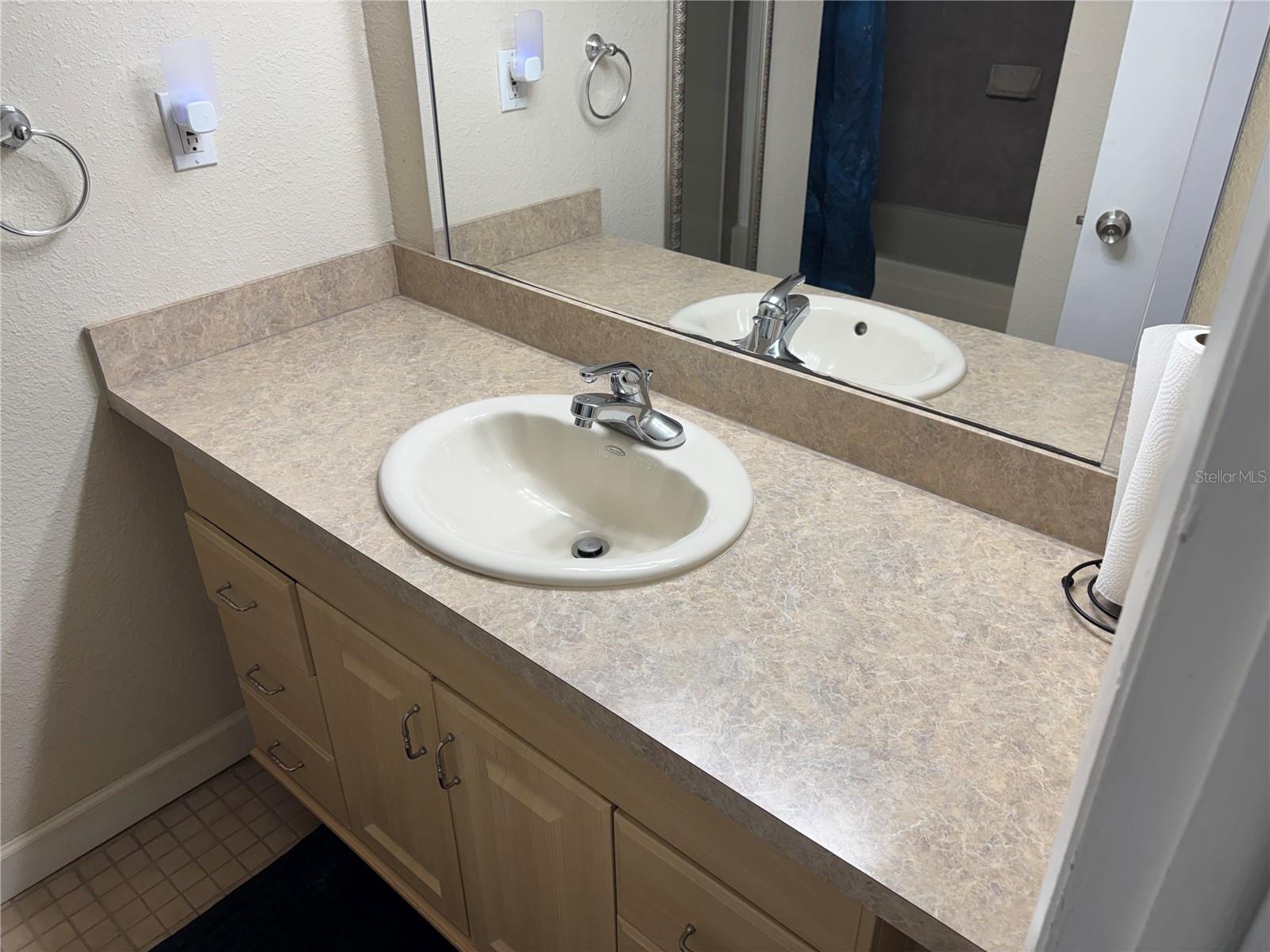 3640 41ST LN S #72E — photo 28