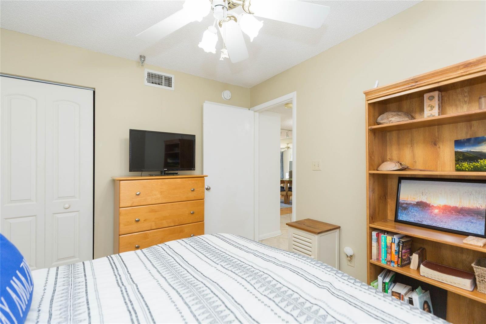 6080 BAHIA DEL MAR CIR #113 — photo 17