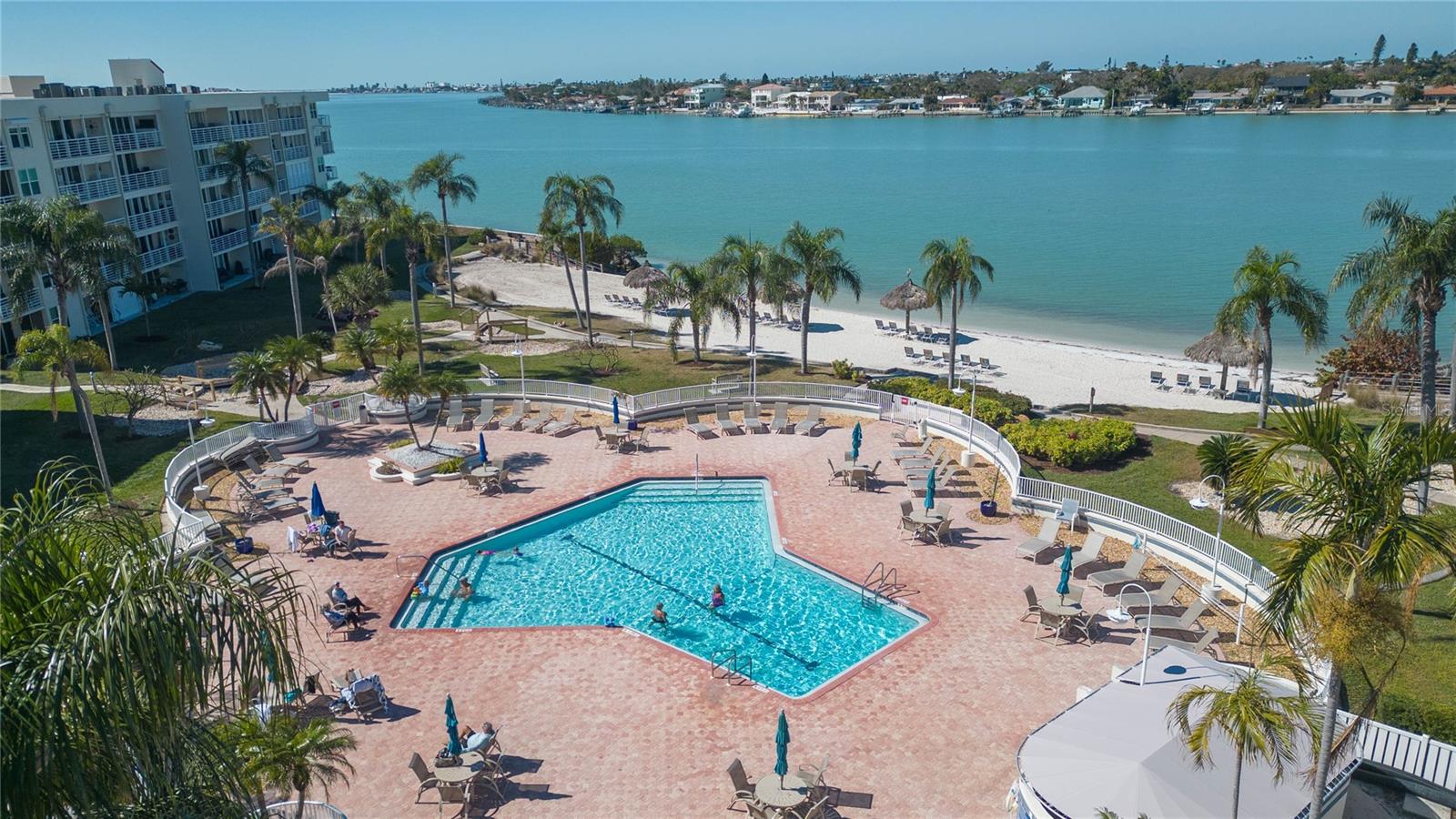 6080 BAHIA DEL MAR CIR #113 — photo 2