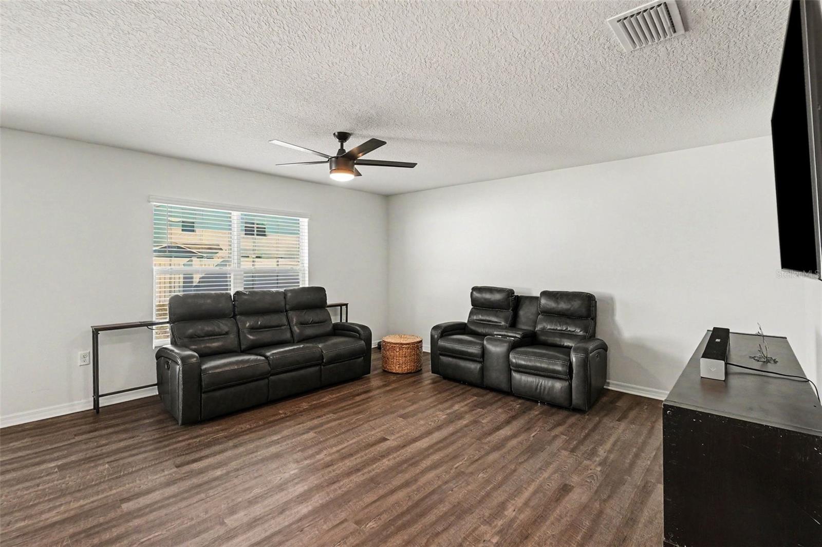 10213 CLOUDBURST CT — photo 6