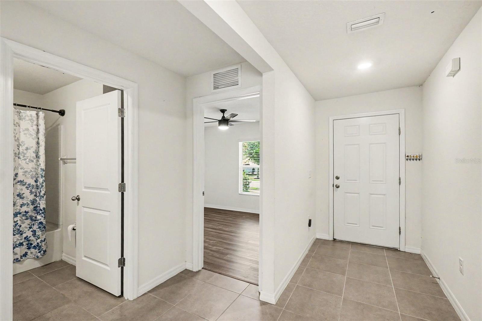 10213 CLOUDBURST CT — photo 3